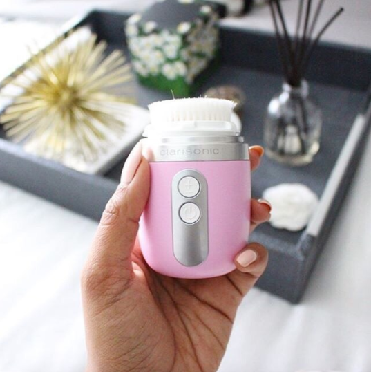 CurrentBody Meets Clarisonic's Dr. Robb - Part 3