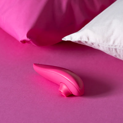 Womanizer Muse set fra en vinkel