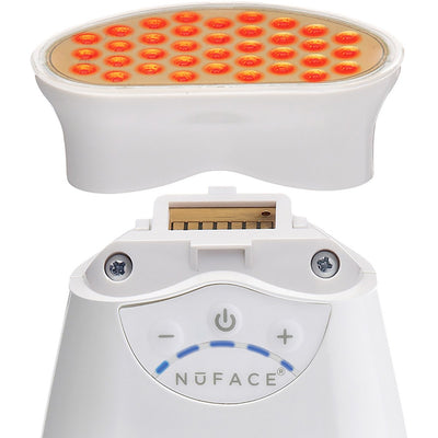 NuFACE Trinity Wrinkle Reducer Head og NuFACE Trinity-enheden 